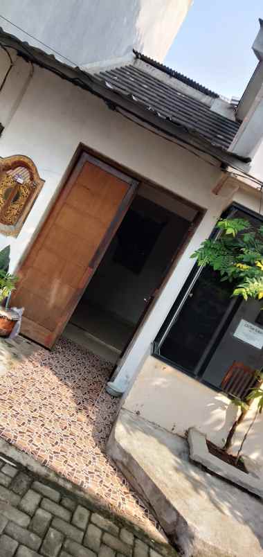 dijual rumah jl timbul iiib rt08 rw04