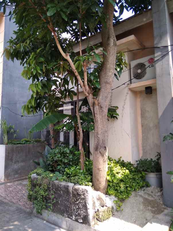 dijual rumah jl timbul iiib rt08 rw04
