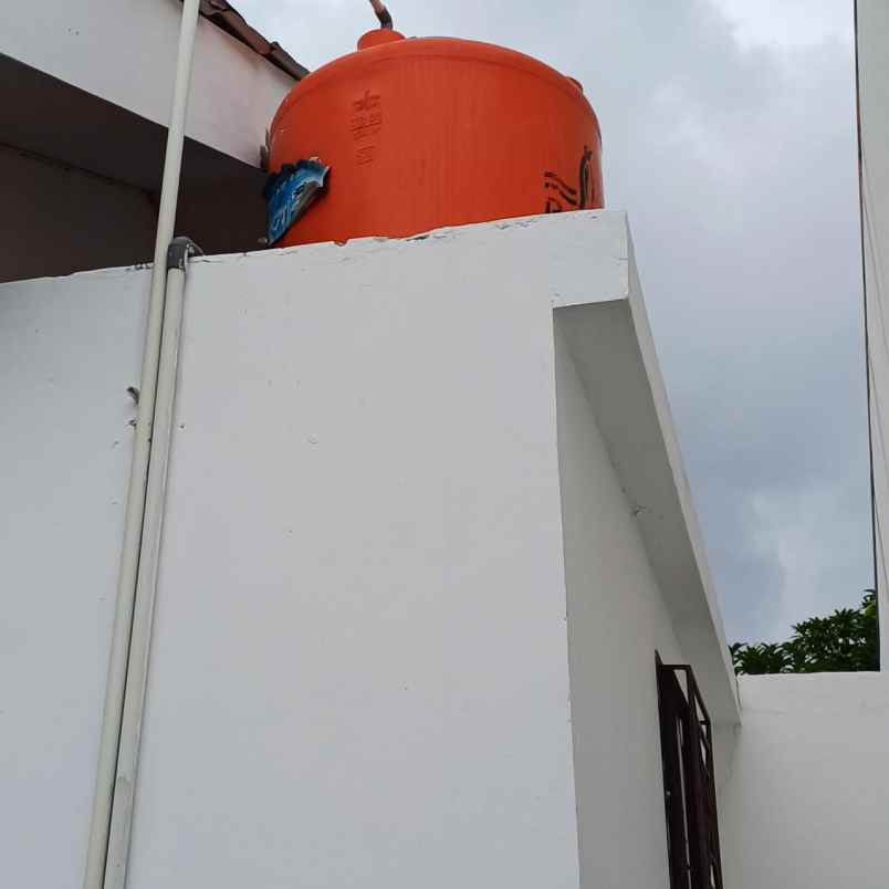 dijual rumah jl todak