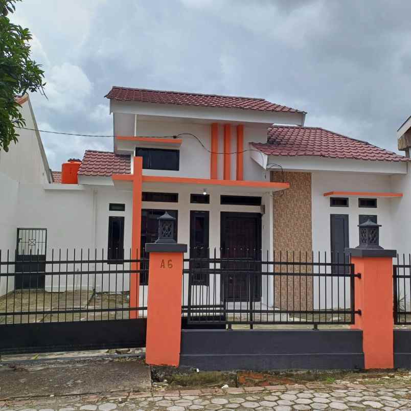dijual rumah jl todak