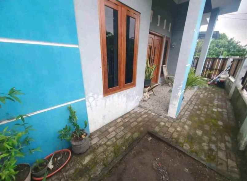 dijual rumah jl wonosari km 10