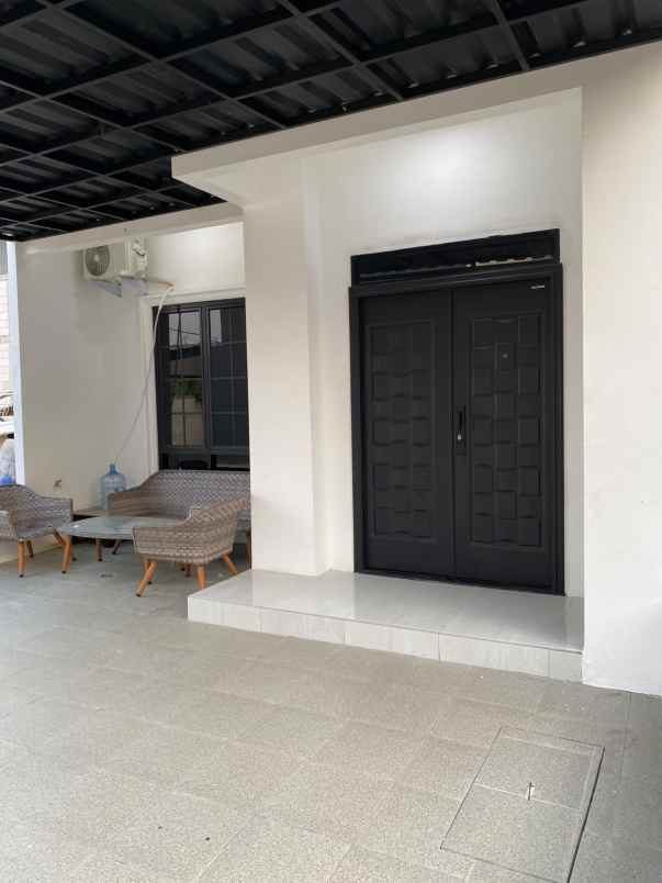 dijual rumah jln kh agus salim bekasi
