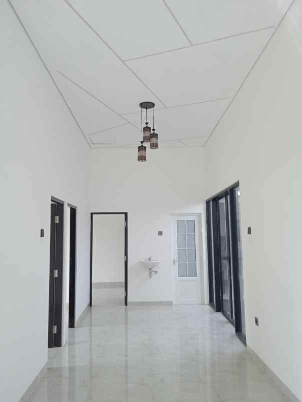 dijual rumah jln ridwan rais