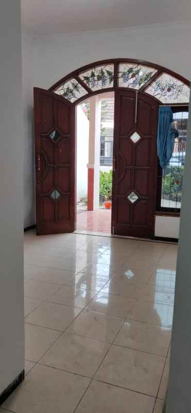 dijual rumah kalijudan