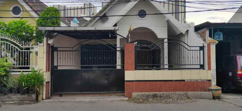 dijual rumah kalijudan