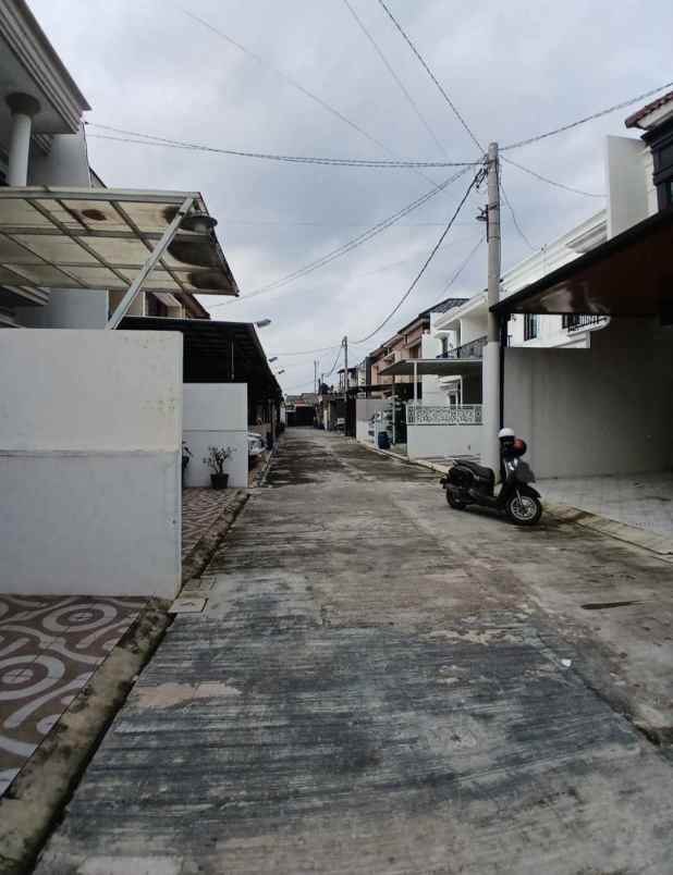 dijual rumah kalimulya cilodong depok