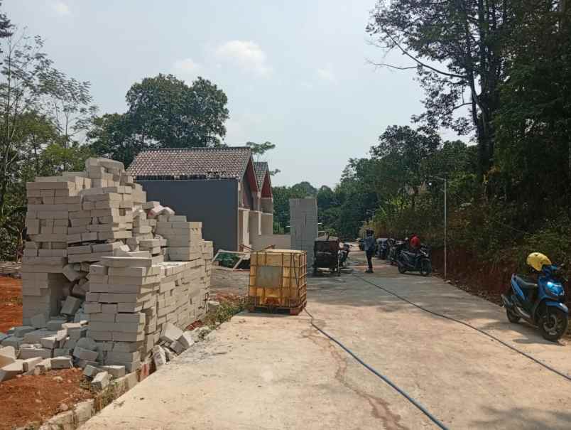 dijual rumah kandri