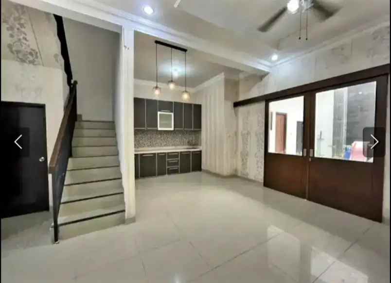 dijual rumah kapin kalimalang pondok kelapa