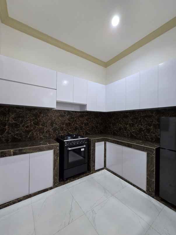 dijual rumah kavling dki pondok kelapa