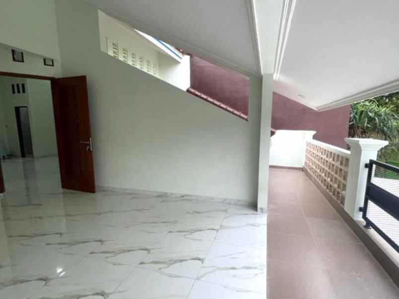 dijual rumah kavling dki pondok kelapa