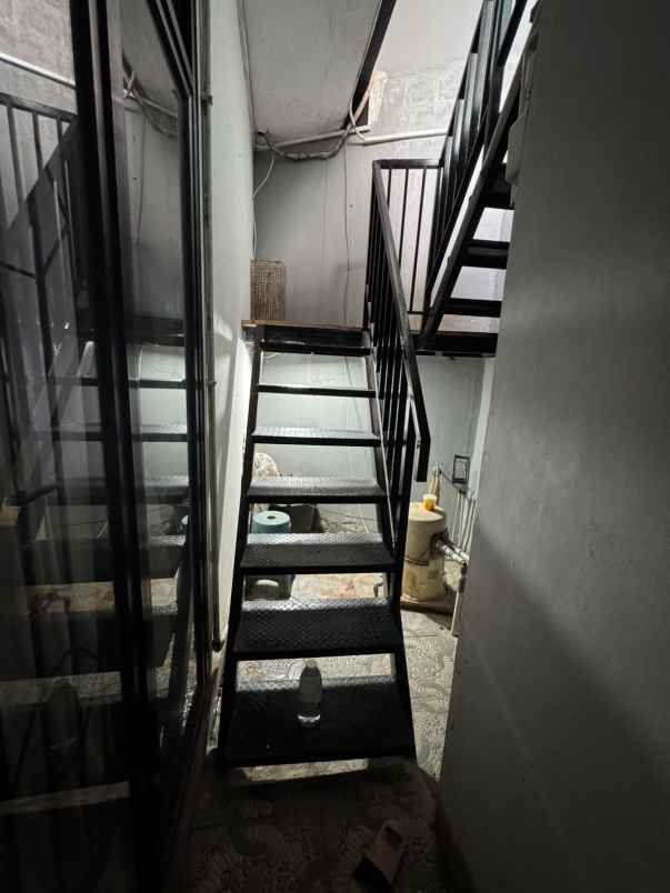 dijual rumah kavling serua asri ciputat