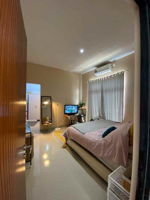 dijual rumah kavling serua asri ciputat