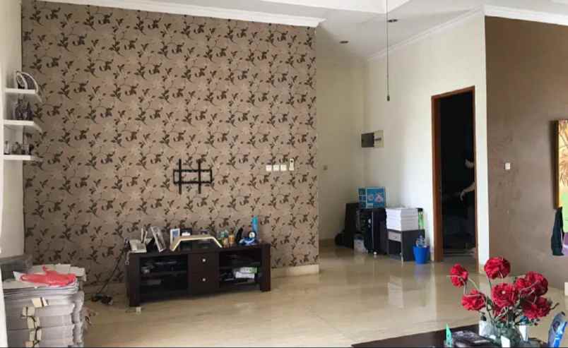dijual rumah kebagusan town house kec