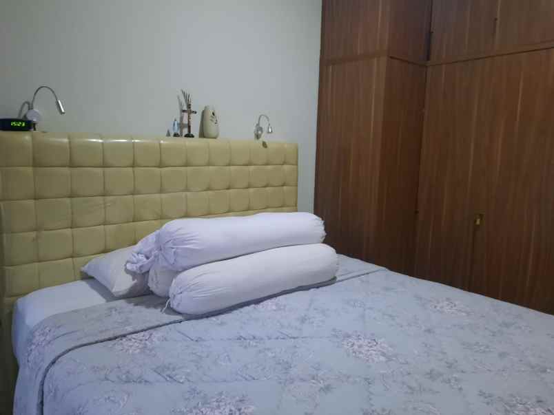 dijual rumah kelapa kopyor