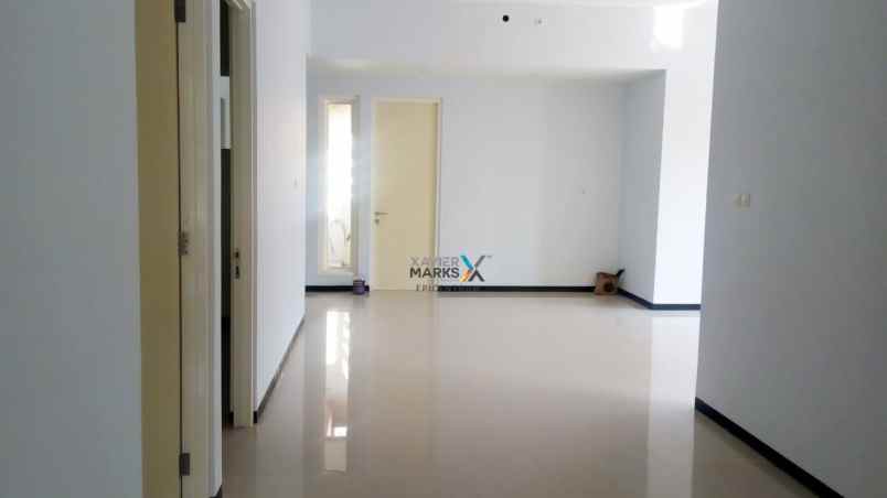 dijual rumah klampis semolo