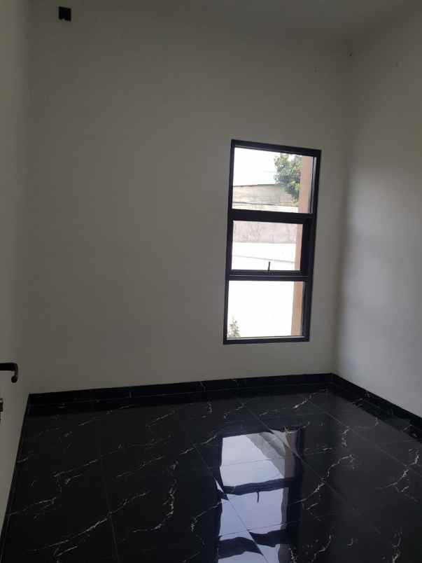 dijual rumah komp indrapasta kota bogor