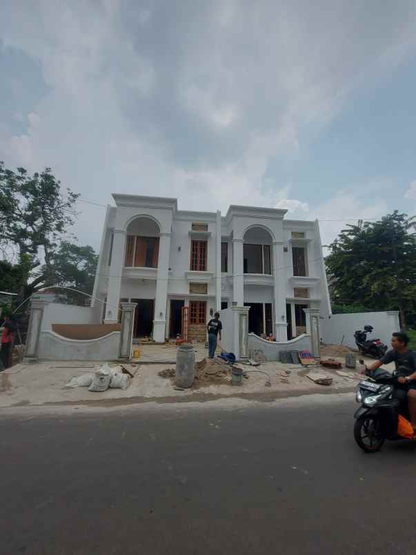 dijual rumah komplek ikip duren sawit