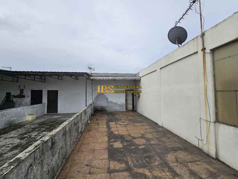 dijual rumah komplek mulia residence