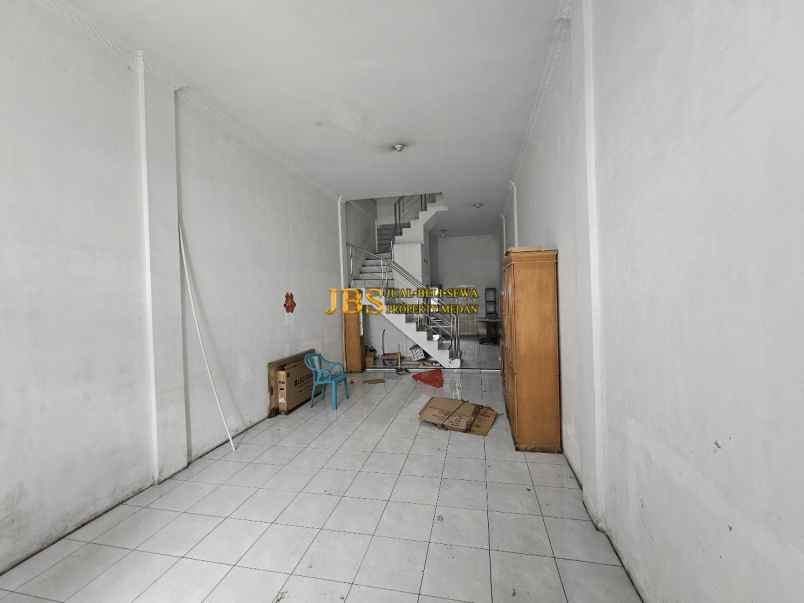 dijual rumah komplek mulia residence