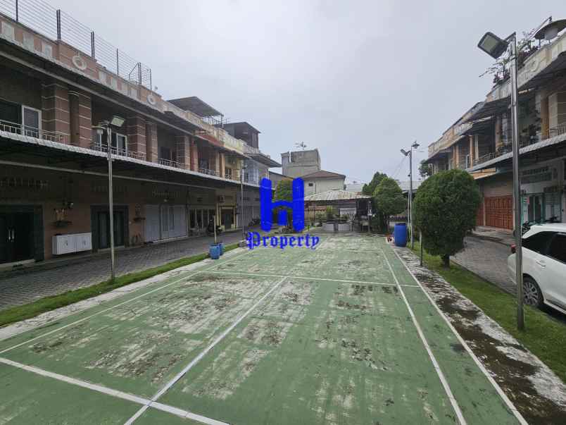 dijual rumah komplek mulia residence