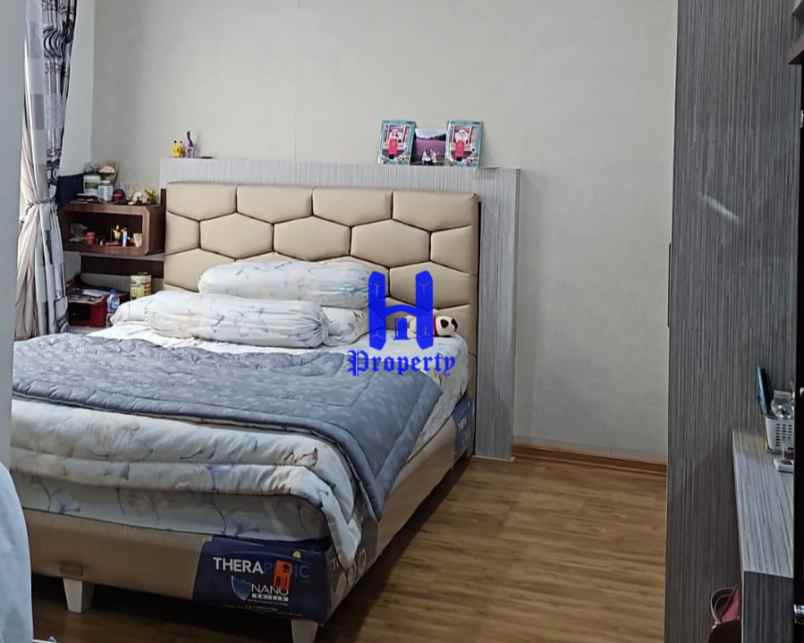 dijual rumah komplek mutiara residence