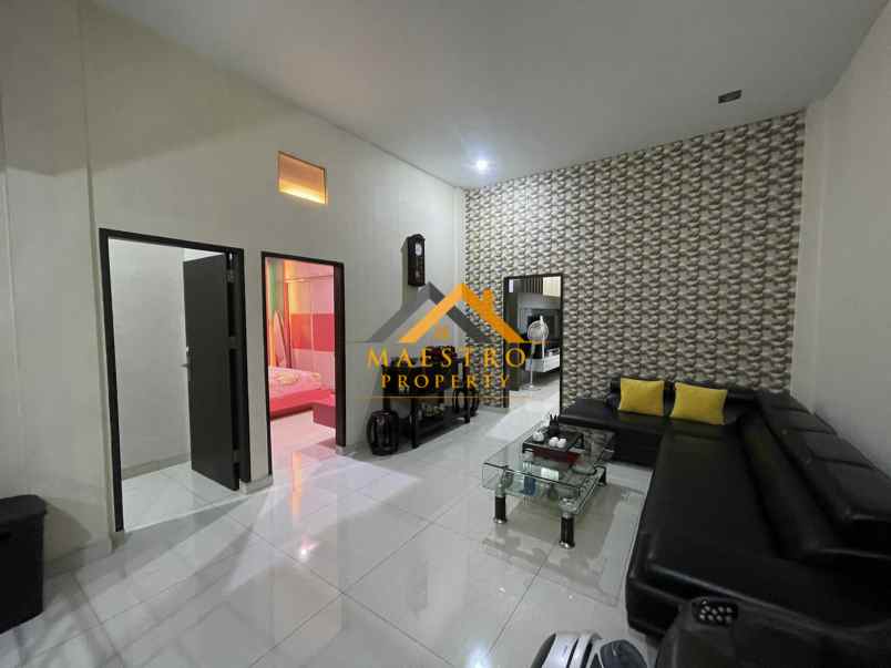 dijual rumah komplek setia jadi