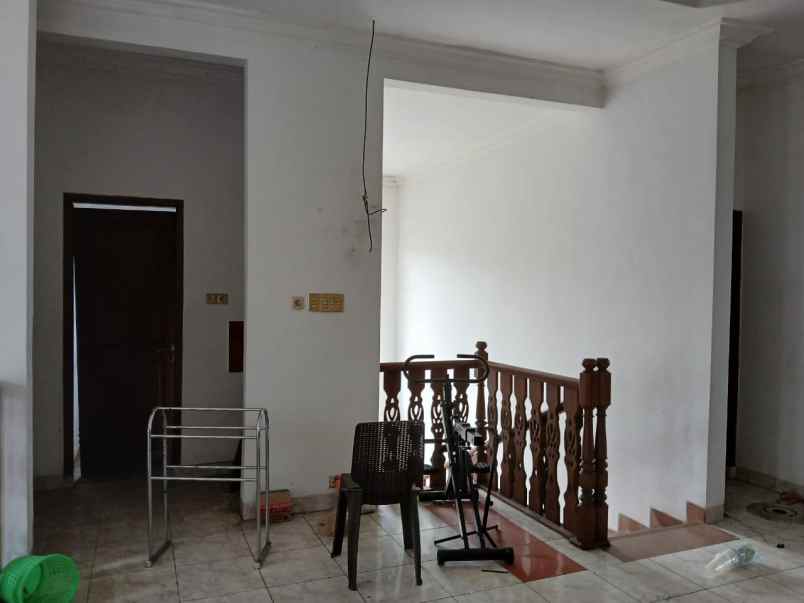 dijual rumah kramat jati