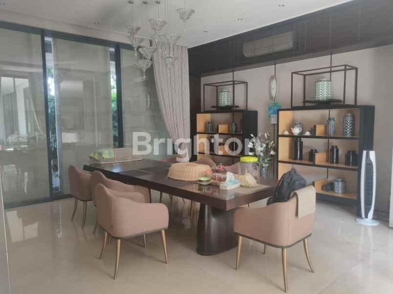 dijual rumah kupang indah