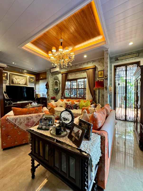 dijual rumah lebak bulus 1