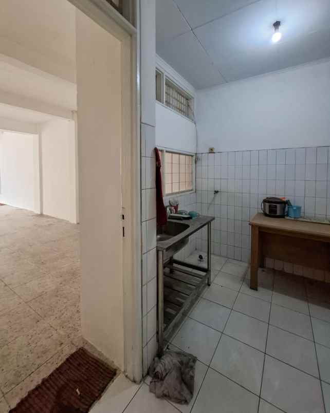 dijual rumah lebak bulus jaksel