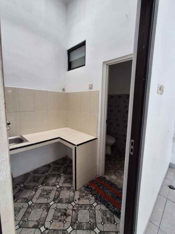 dijual rumah lokasi perumahan bandara pakis malang