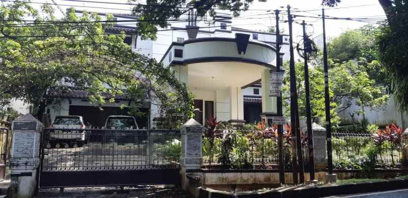 dijual rumah lokasi premium tengah kota bogor