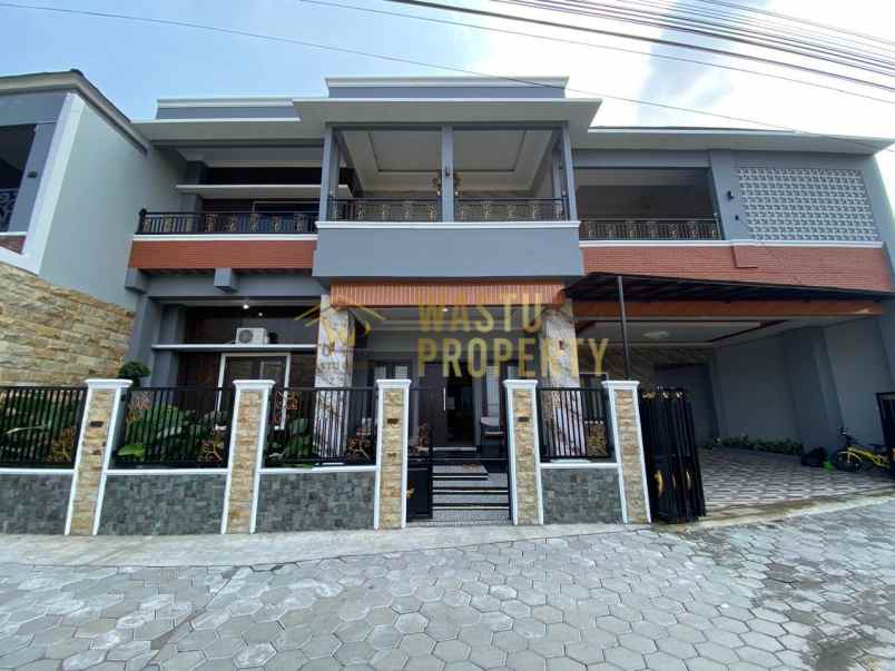 dijual rumah maguwoharjo