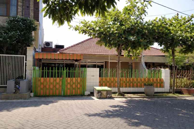 dijual rumah manyar tirtoyoso selatan