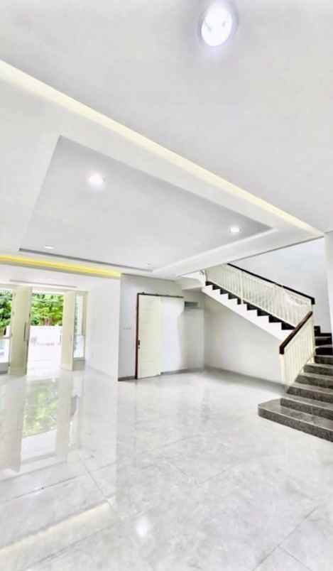 dijual rumah manyar tirtoyoso sukolilo