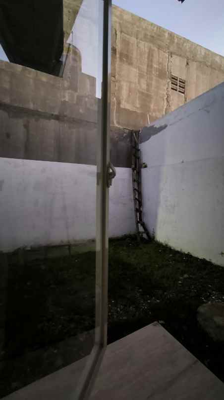 dijual rumah medayu utara new minimalis 1 lantai