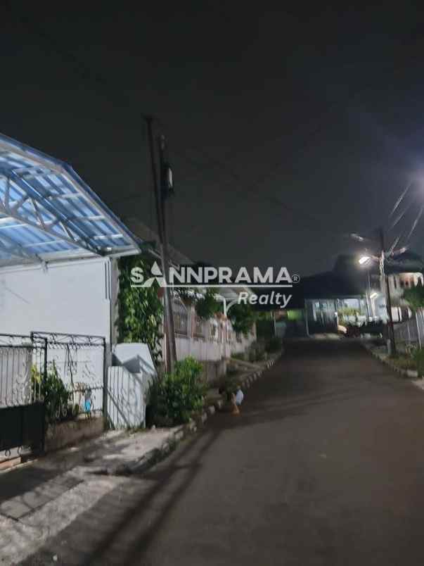 dijual rumah mekarjaya depok