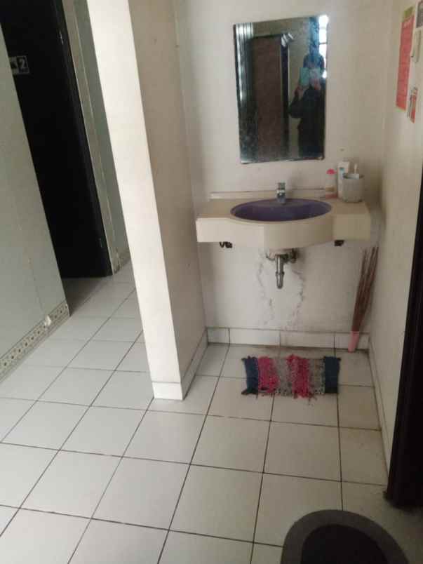 dijual rumah metland menteng