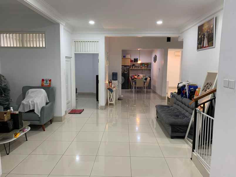 dijual rumah metland menteng cakung timur