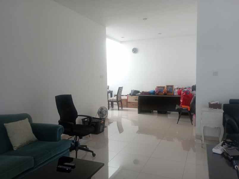 dijual rumah metro marina ancol
