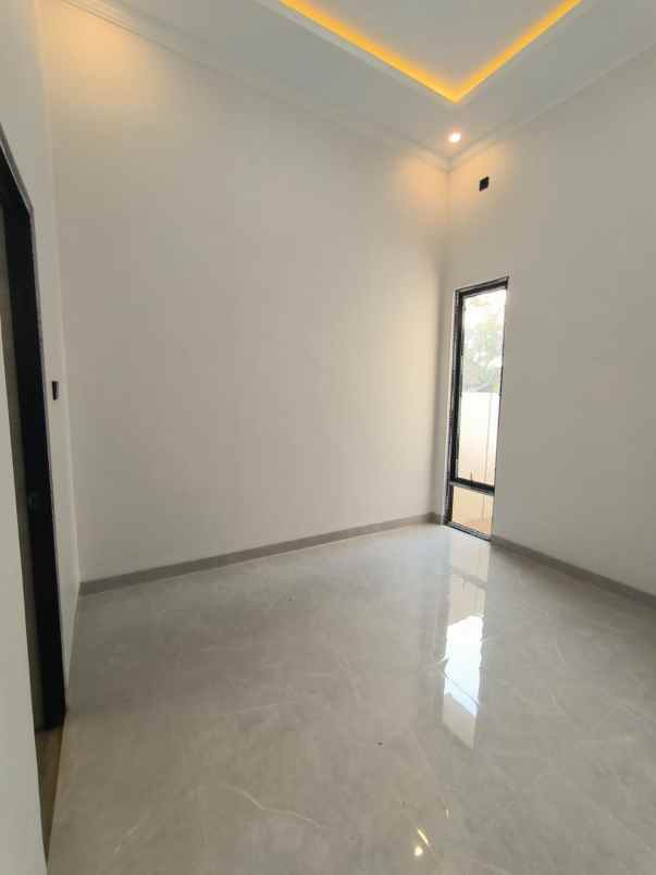dijual rumah mlati