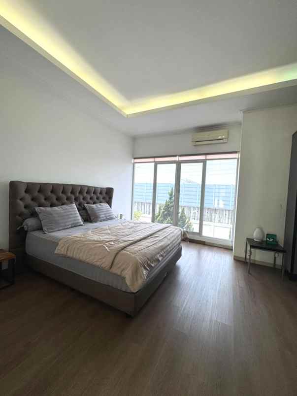 dijual rumah mohamad toha