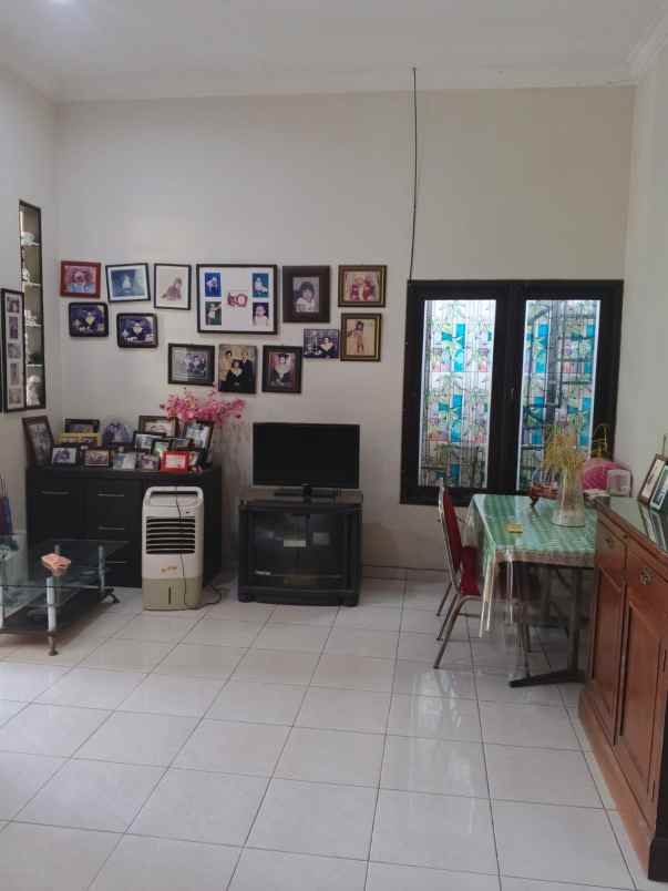 dijual rumah mulyosari surabaya timur