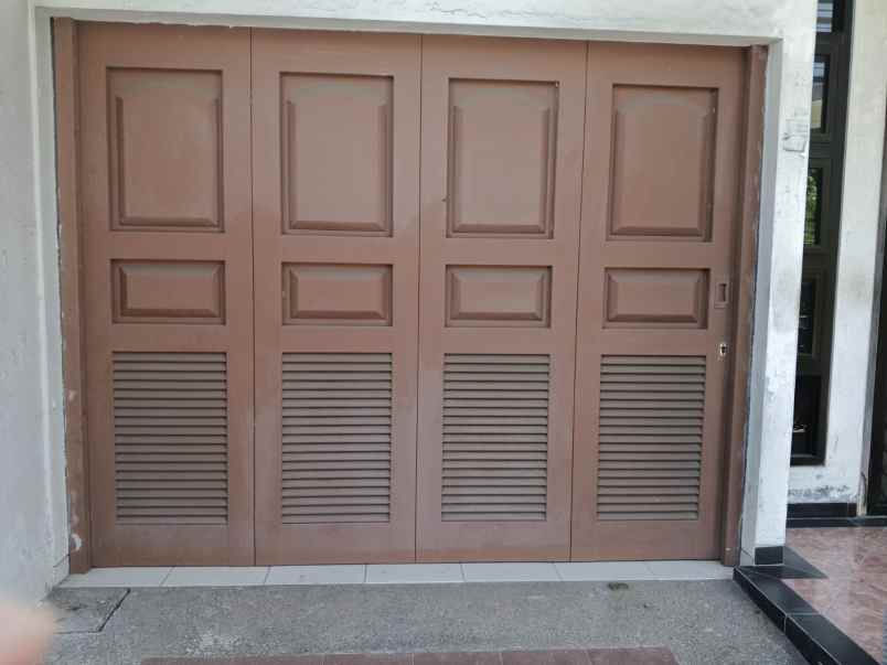 dijual rumah mulyosari surabaya timur