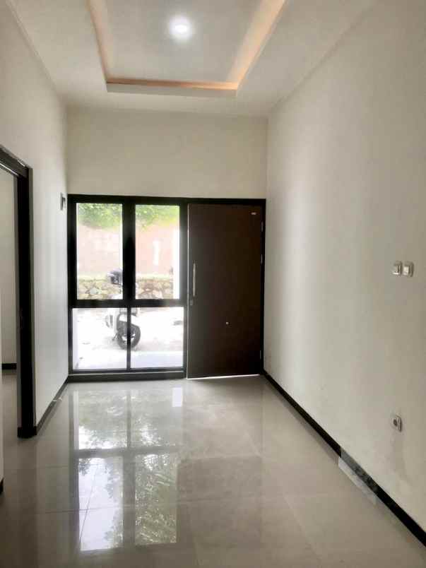 dijual rumah mustika residence ciwaruga