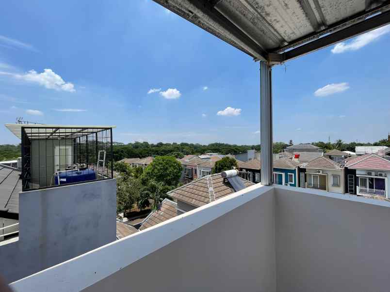 dijual rumah nyaman di bukit golf cibubur