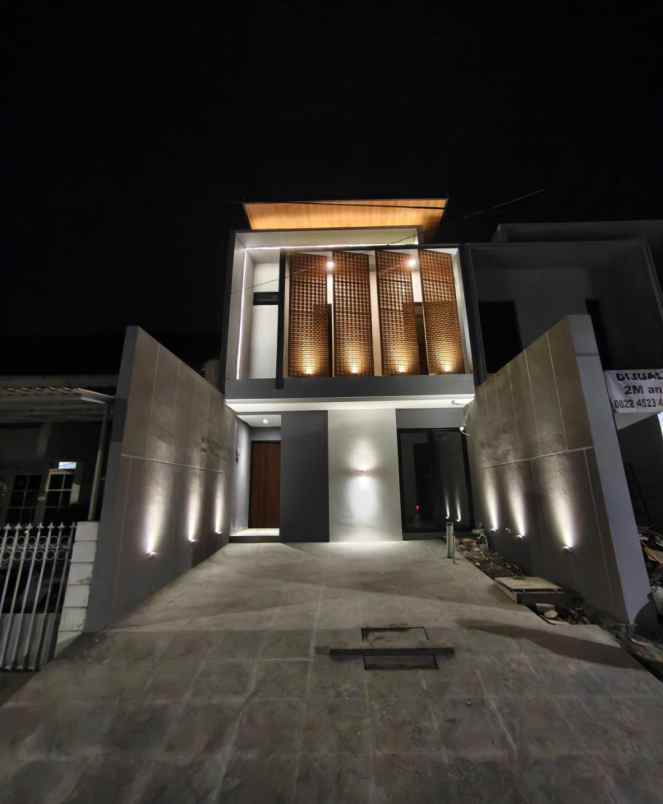 dijual rumah panjang jiwo
