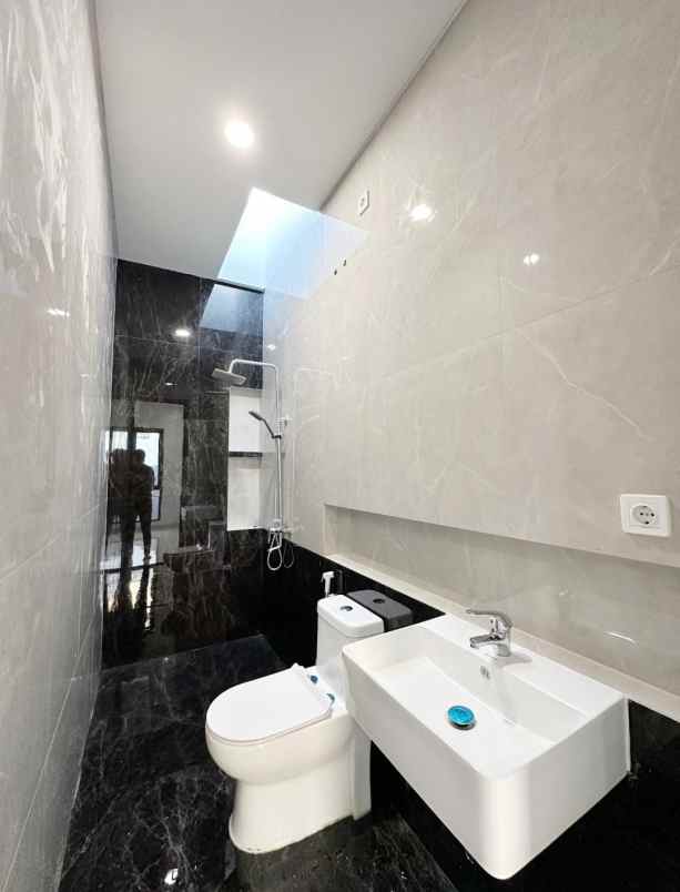 dijual rumah panjang jiwo