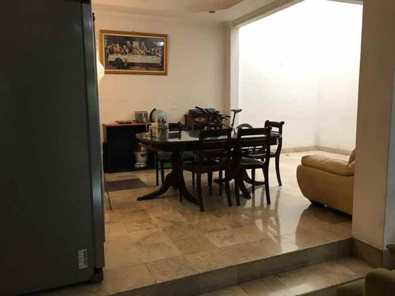 dijual rumah pelepah raya kelapa gading