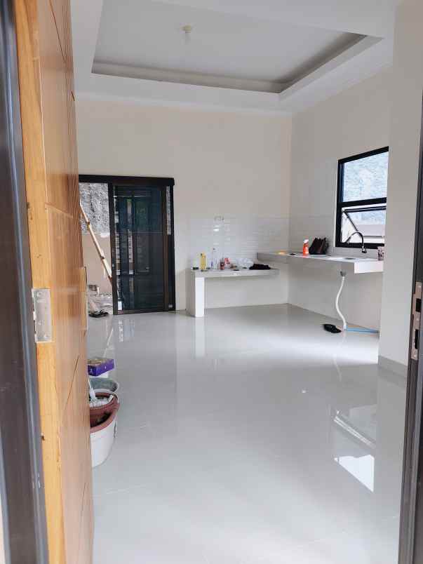 dijual rumah pendowoharjo sleman dekat